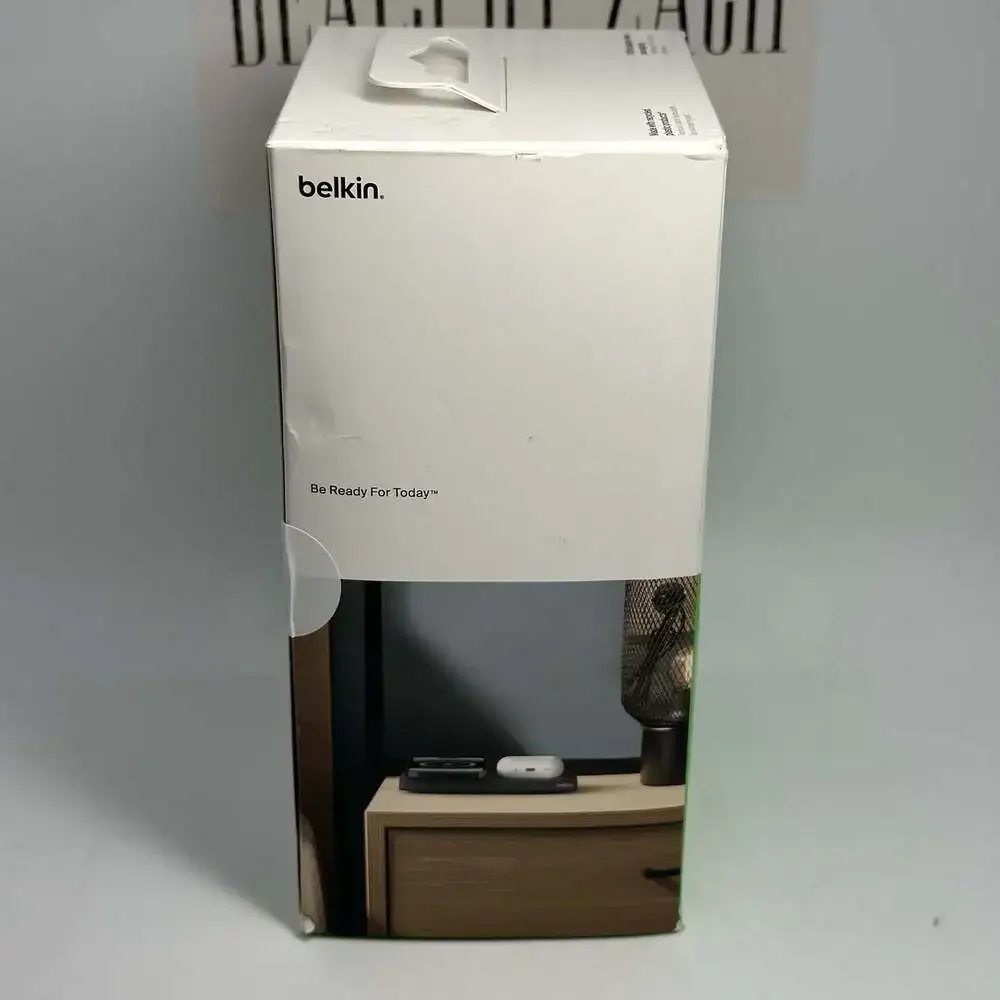Belkin BoostCharge Pro 2-in-1 Black Wireless Charging Pad with MagSafe 15W New!